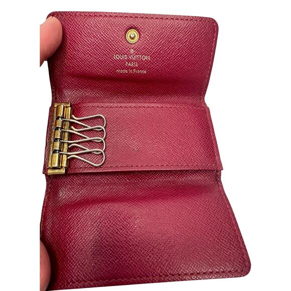 Louis Vuitton Limited Edition Monogram 4 Key Multicles Key Holder with Fuchsia - Picture 9 of 14